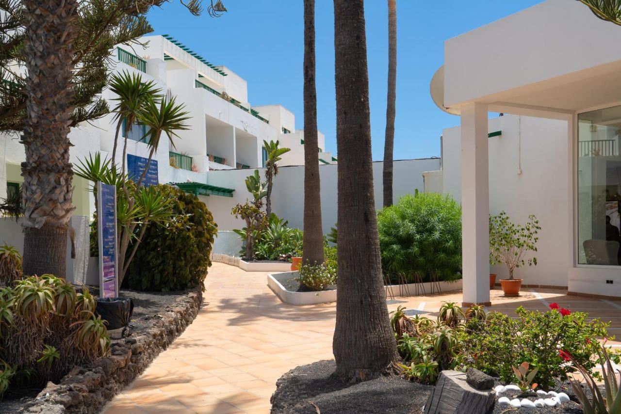 Apartamentos Galeon Playa Costa Teguise Exterior foto