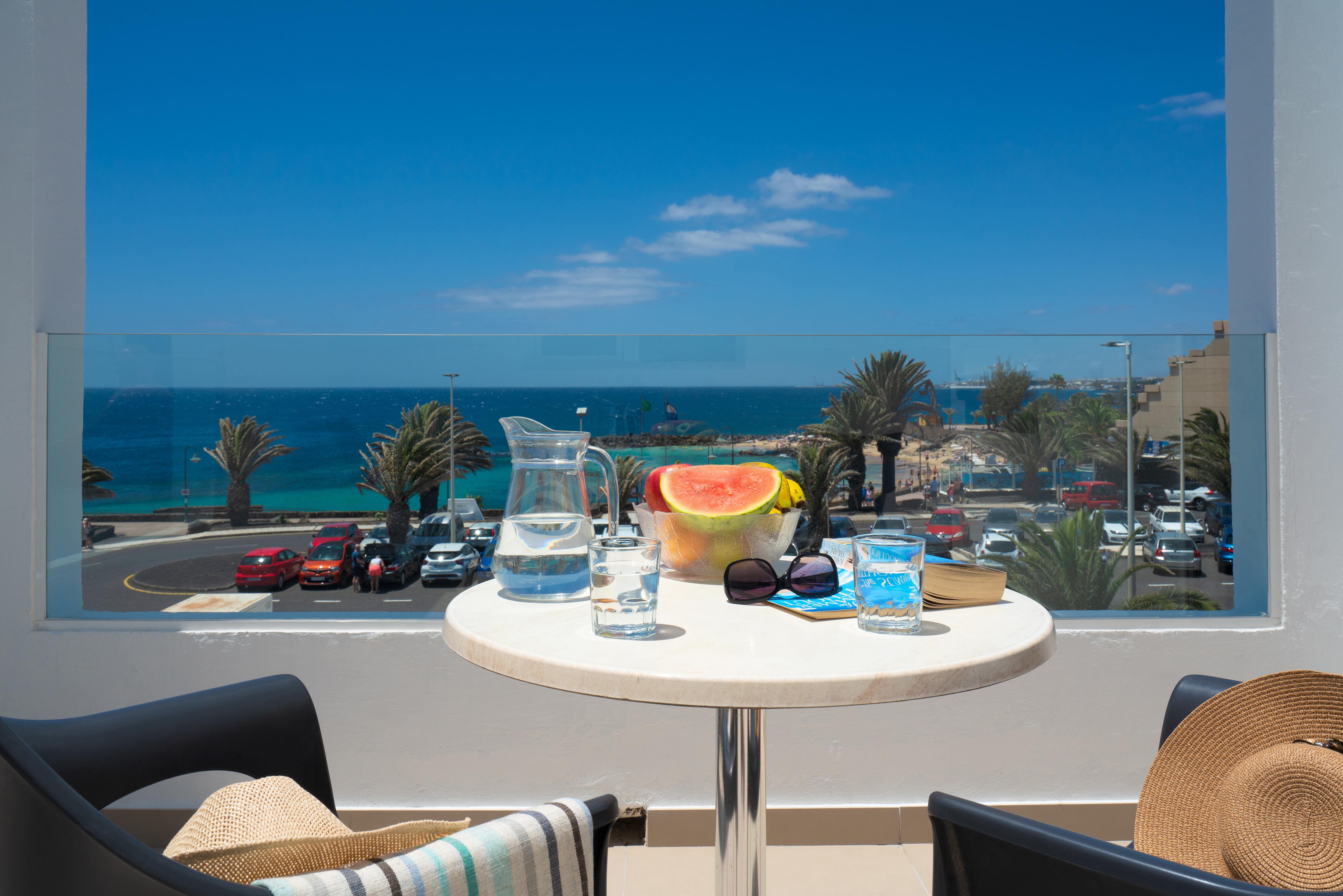 Apartamentos Galeon Playa Costa Teguise Exterior foto