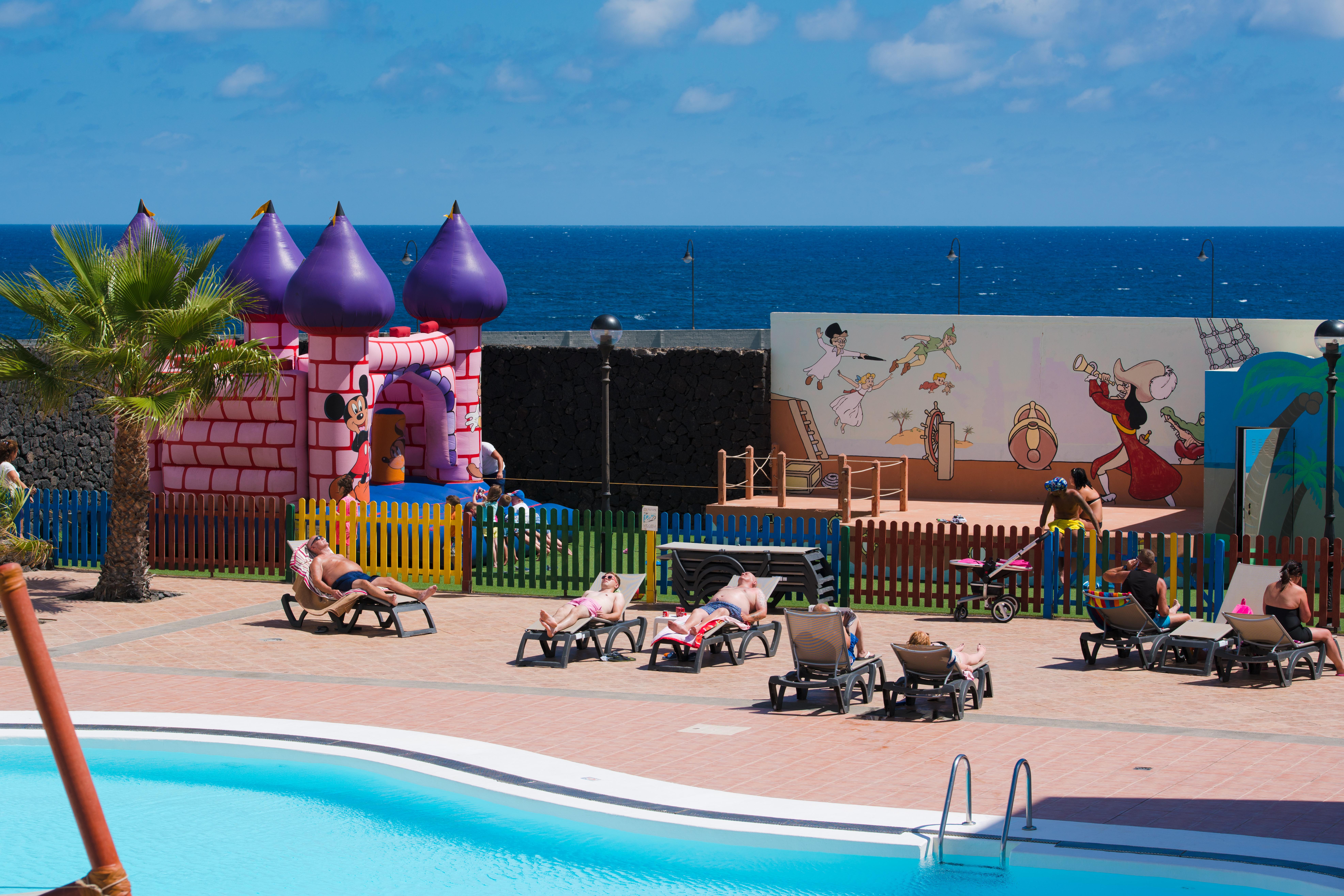 Apartamentos Galeon Playa Costa Teguise Exterior foto