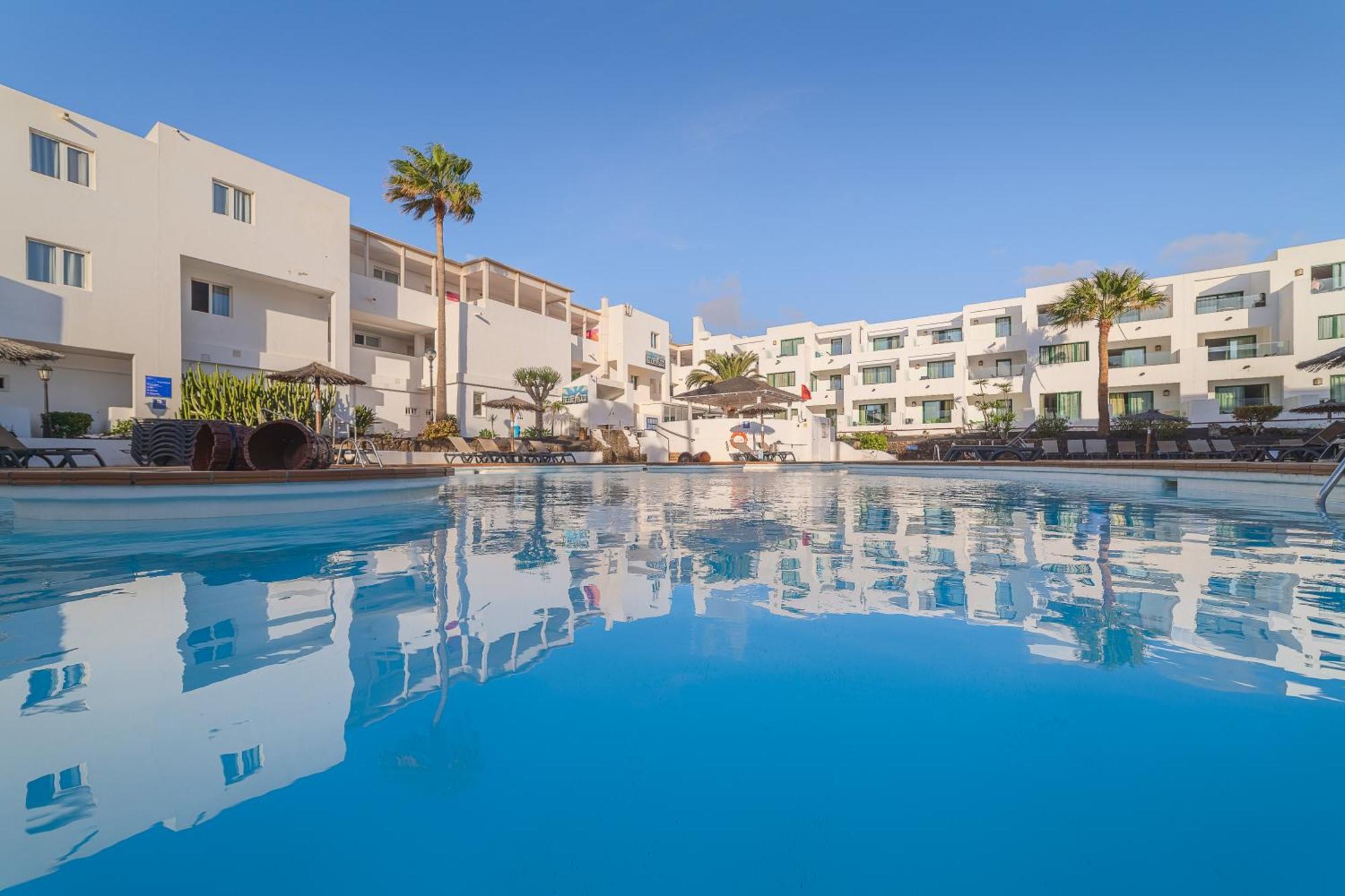 Apartamentos Galeon Playa Costa Teguise Exterior foto
